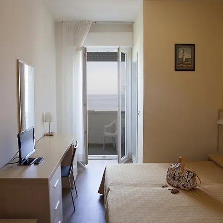 Ξενοδοχείο Mare 3*